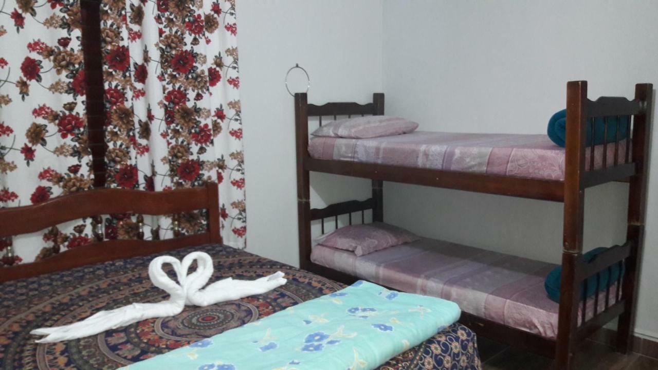 Pousada E Hostel Monalisa São Tomé das Letras Buitenkant foto